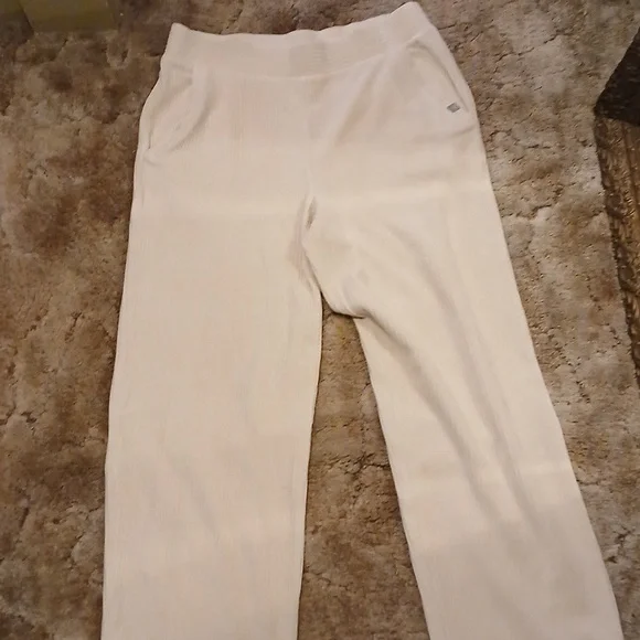 Cozy Cream Cotton Blend Ribbed Set - Picture 5 of 9